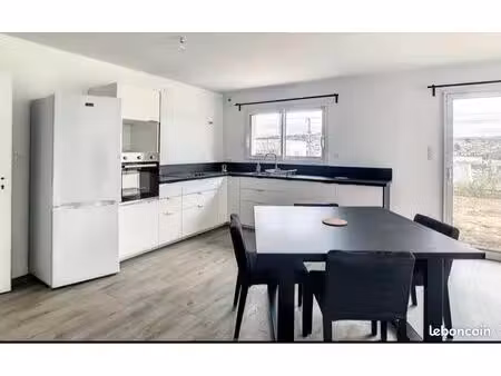 location maison plain pied