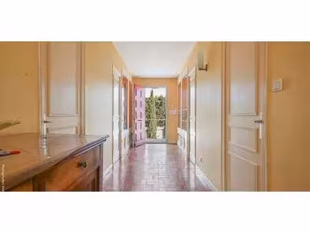 appartement avec terrasse et piscine marseille 12ᵉ (13)