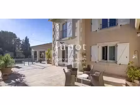 maison avec piscine maussane-les-alpilles (13)