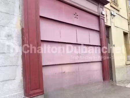 local commercial à louer