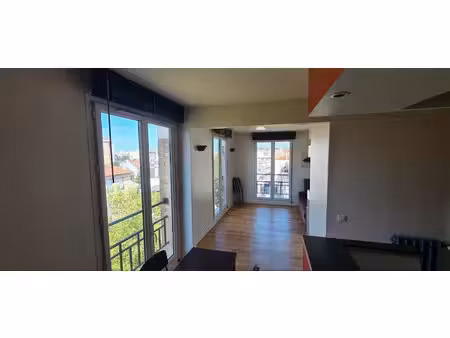 location meublée appartement 2 pièces 37 m² à asnieres-sur-seine (92600)  1 300 €