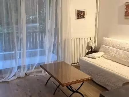 location appartement 1 pièce 22 m² à sceaux (92330)