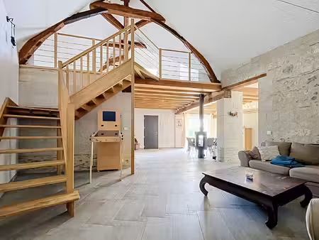 vente maison 5 pièces  137.00m²  la ménitré