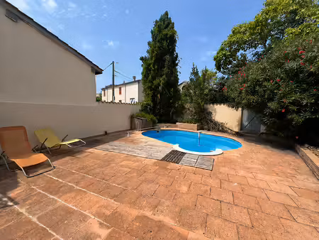 vente maison 6 pièces  203.00m²  buzet