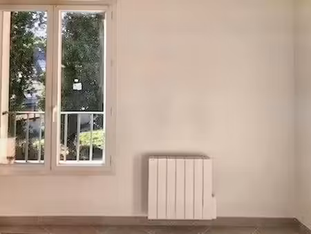 location meublée appartement 2 pièces 40 m² à dammartin-en-goële (77230)  790 €
