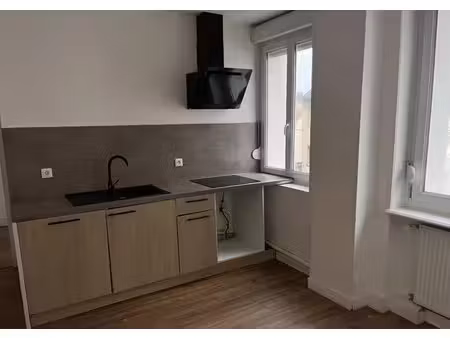 location appartement 5 pièces 110 m² à forbach (57600)  890 €