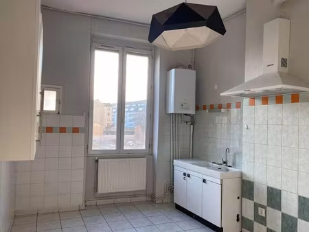 location appartement 2 pièces 46 m² à lyon 7ème (69007)  820 €