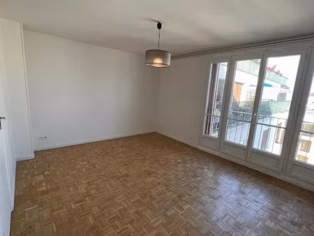 location appartement 1 pièce 23 m² à paris 20ème (75020)  799 €