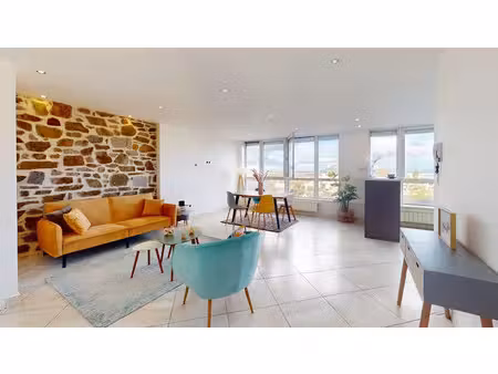 location appartement 4 pièces 115.54 m² à rodez (12000)  950 €