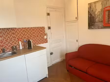 location meublée appartement 1 pièce 13 m² à aubervilliers (93300)  700 €