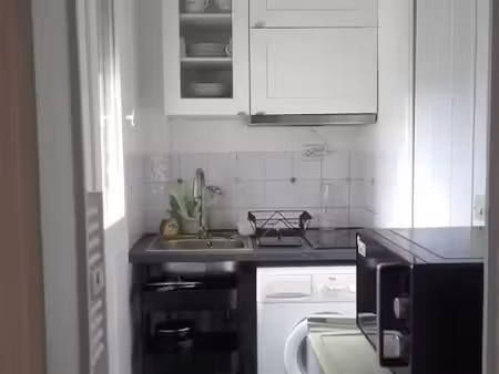 location meublée appartement 1 pièce 17 m² à meudon (92190)  690 €