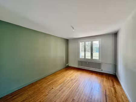appartement t3 a louer a le coteau - pimprenelles