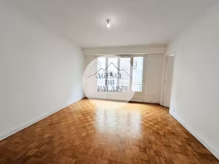 appartement 2 pièces - 52m2