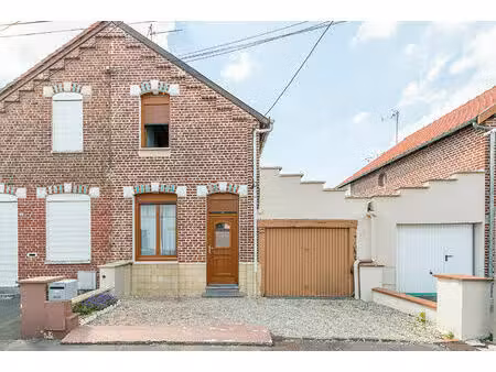 maison de 83 m² avec garage