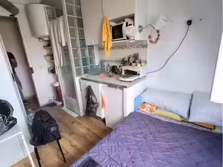 location meublée appartement 1 pièce 10 m² à neuilly-sur-seine (92200)  854 €