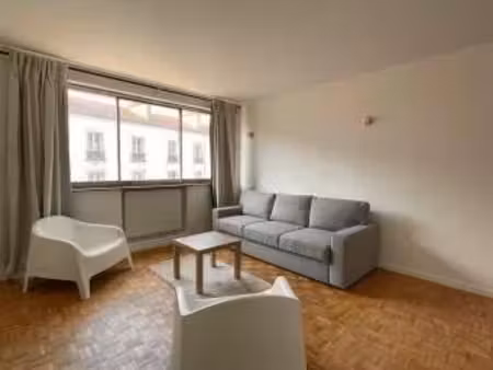 location meublée appartement 1 pièce 29 m² à charenton-le-pont (94220)  1 100 €