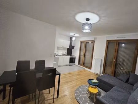 location meublée appartement 2 pièces 48 m² à asnieres-sur-seine (92600)  1 170 €