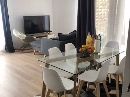 location meublée appartement 2 pièces 53 m² à romainville (93230)  1 350 €