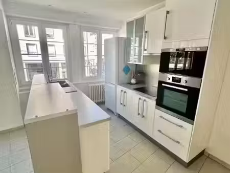 location appartement 3 pièces 68.41 m² à strasbourg (67000)  1 232 €