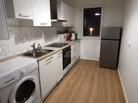 location meublée appartement 2 pièces 52 m² à villiers-sur-marne (94350)  1 200 €