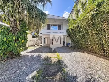 dpt guyane  à vendre cayenne maison t4 de 110 m2 sur un terrain de 238 m2