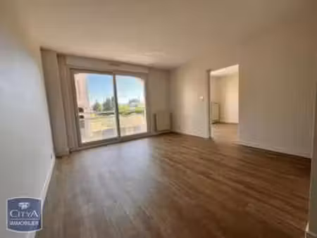 location appartement 2 pièces à laval (53000) : à louer 2 pièces / 46m² laval