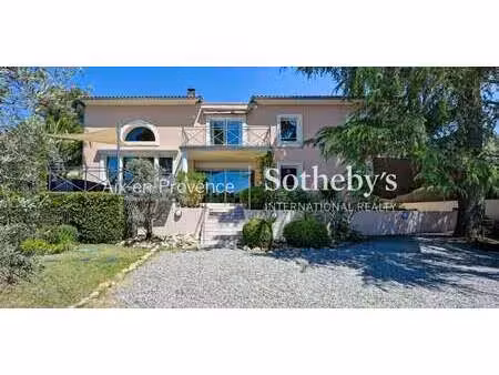 maison avec piscine et jardin aix-en-provence (13)