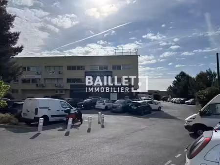 vente bureaux 102 m²