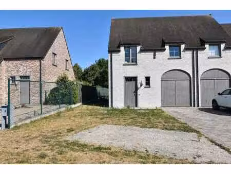 halfopen woning te ruiselede/wingene.