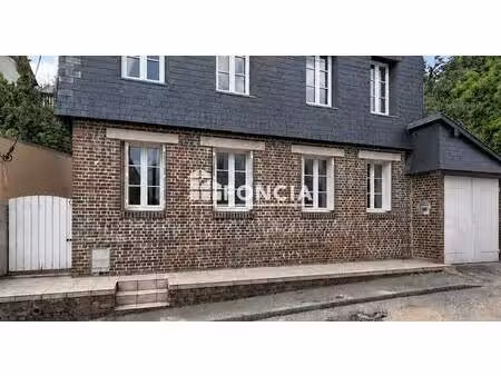 maison de ville à vendre