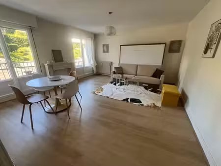 location meublée appartement 1 pièce 38.5 m² à limoges (87000)  520 €