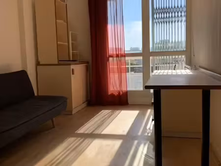 location meublée appartement 1 pièce 18 m² à marseille 13ème (13013)  500 €