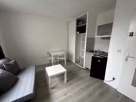 location meublée appartement 1 pièce 18 m² à montpellier (34000)  549 €