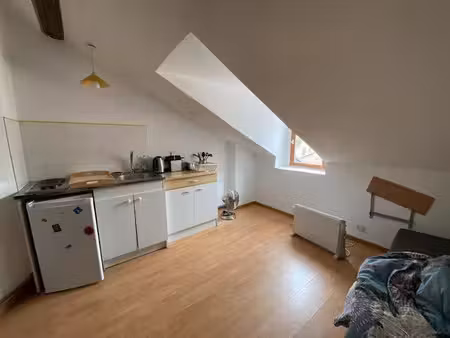 location meublée appartement 1 pièce 19 m² à grenoble (38000)  430 €