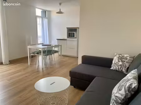 refait à neuf t2 meublé à louer à l’année marseillan ville