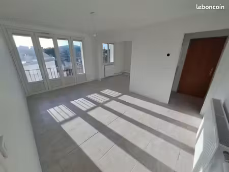 appartement 3 pièces 65 m²