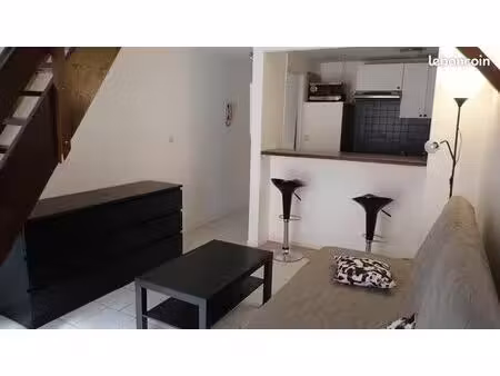 p. justice - t1bis meublé 31 m2 (chambre mezzanine)