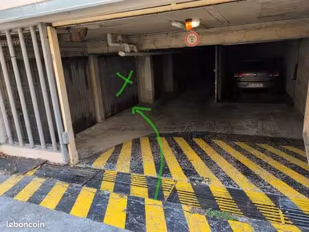 garage fermé à louer - cannes la bocca - rue de la libération