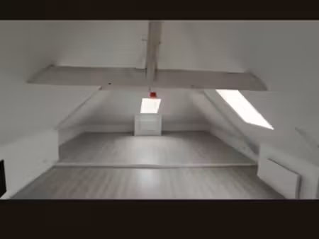 loft 70m2 centre ville rosieres en santerre