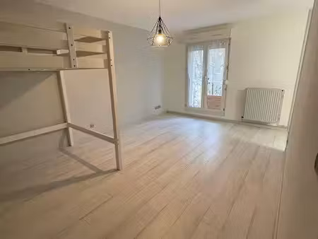 location appartement 1 pièce 30 m² à nancy (54000)  520 €