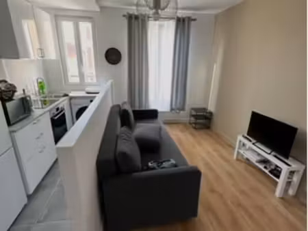 location mobilité f2 saint denis
