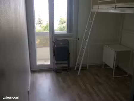 location studio de 16m2 en bon état situé à gradignan/talence (résidence eurofac)