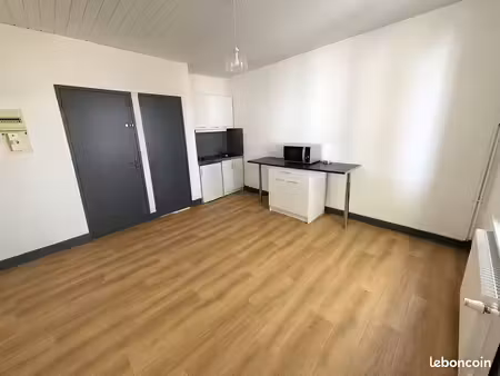 studio 1 pièce 19 m²