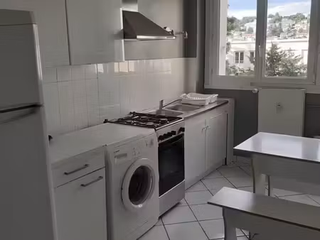 t3 meublé 61 m² – balcon vue parc – parking + cave – idéal étudiants/colocation