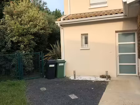 maison duplex t3/t4 avec jardin  garage et balcon