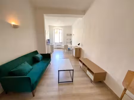 location meublée appartement 2 pièces 35 m² à bastia (20200)  600 €