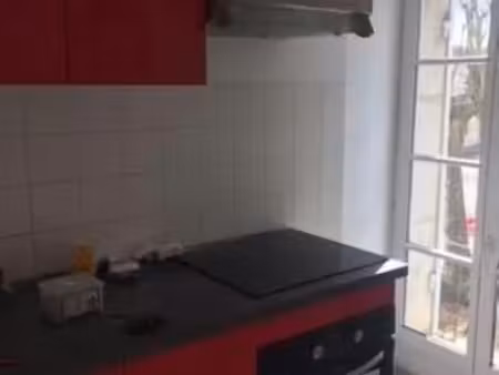 location appartement 2 pièces à cadillac-sur-garonne (33410)  620 €