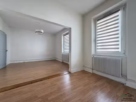 location appartement 2 pièces 55 m² à strasbourg (67000)  675 €