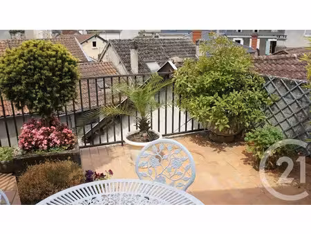 location appartement 4 pièces 90 m² à souillac (46200)  667 €