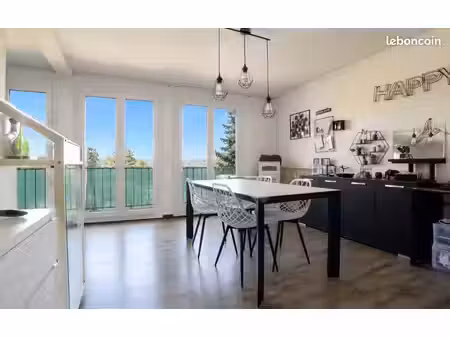 appartement 4 pièces 77 m²